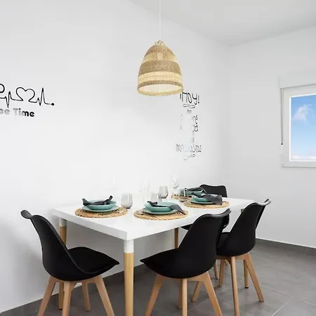Bryson Apartment *